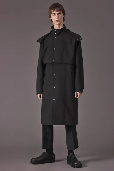 Look 10